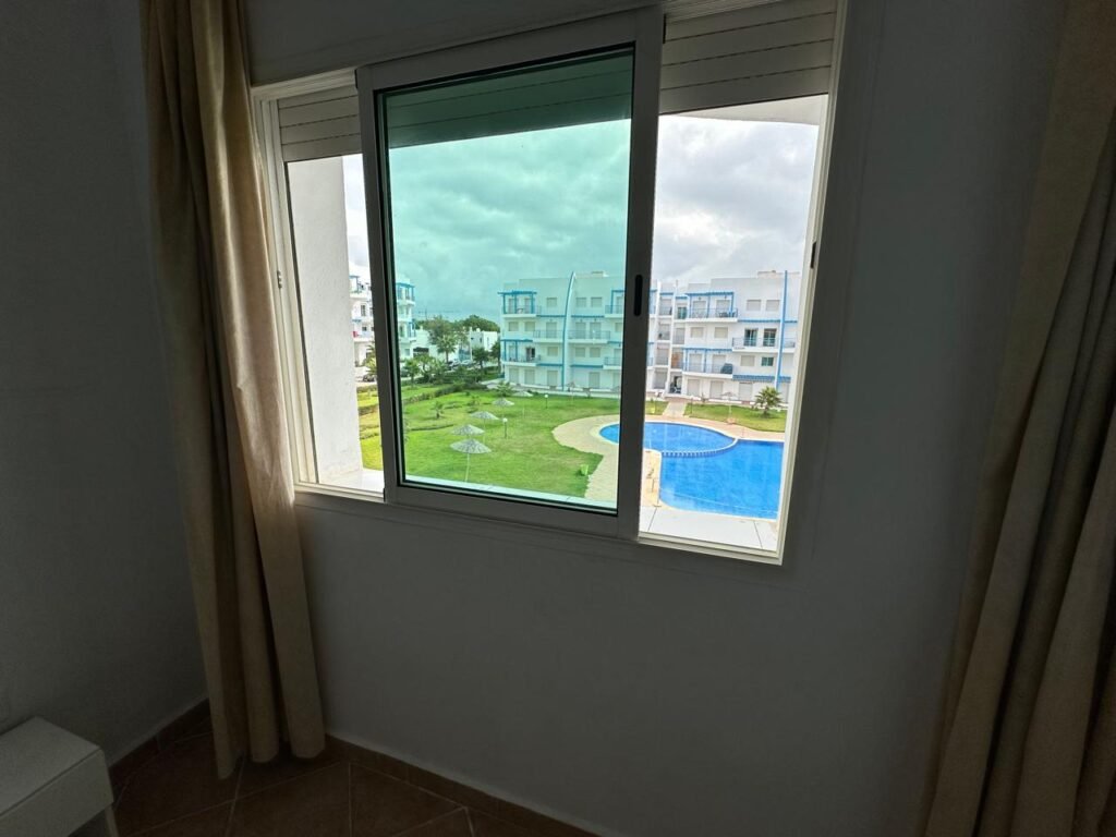 11-4-1024x768 Appartement Réf. D2-25-RB-CN disponible a reviera beach vue sur piscine