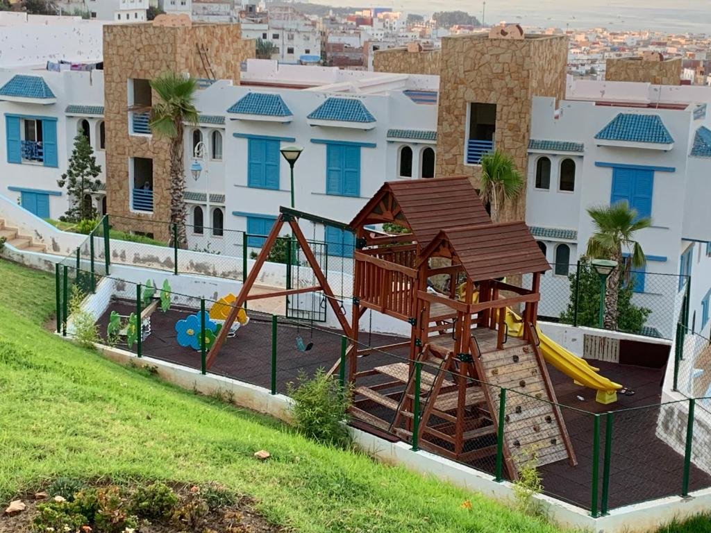 5-7 Une Magnifique Complexe Touristique avec une vue sur mer : Lilia Al Jabal a Mdiq